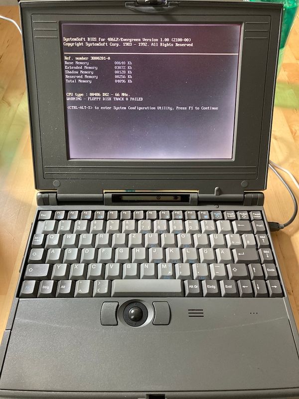 Ein 486 DX2/66 Laptop